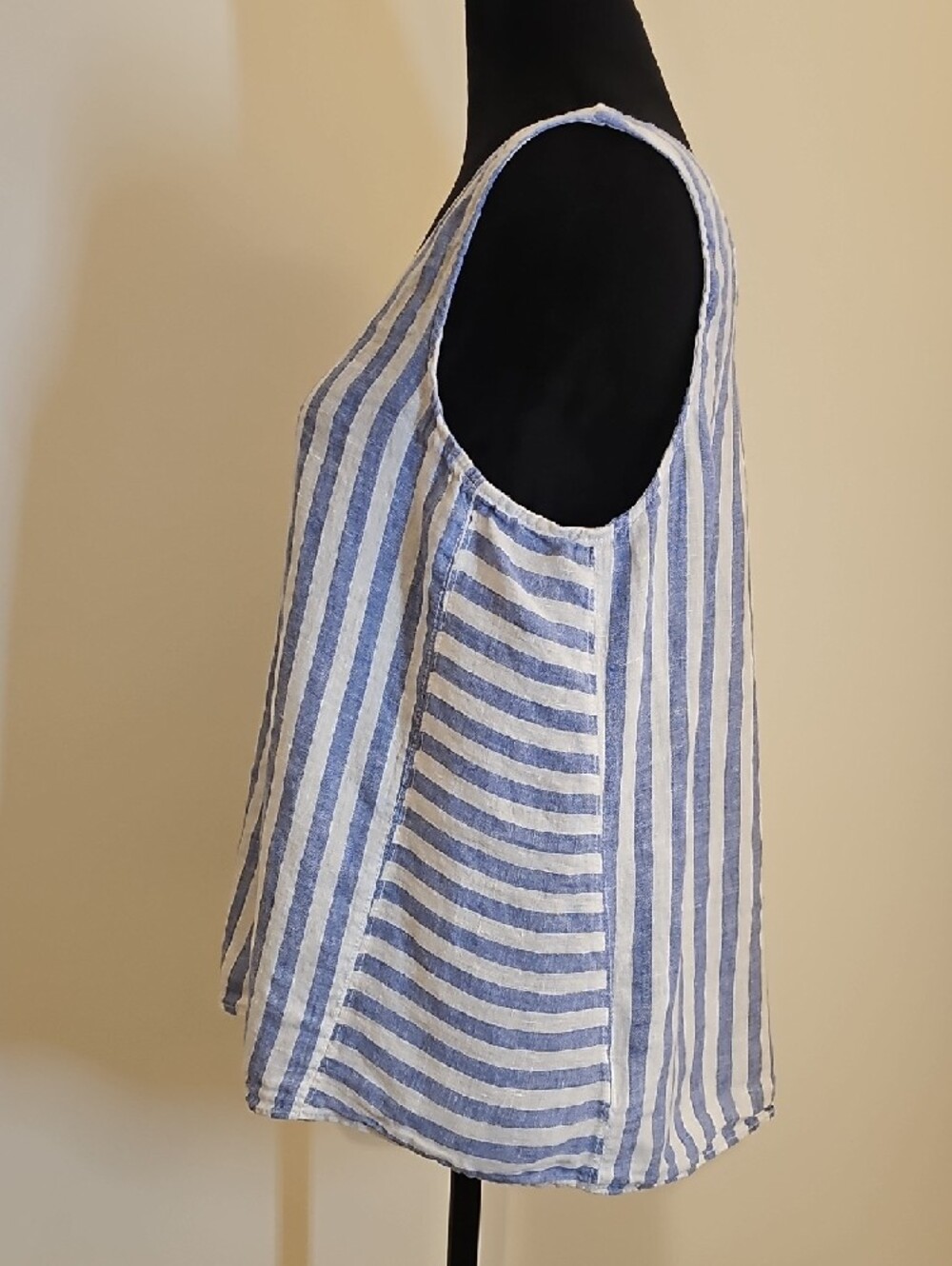 Nicole Miller Blue & White Vertical Stripe Linen Tank - Picture 3 of 6